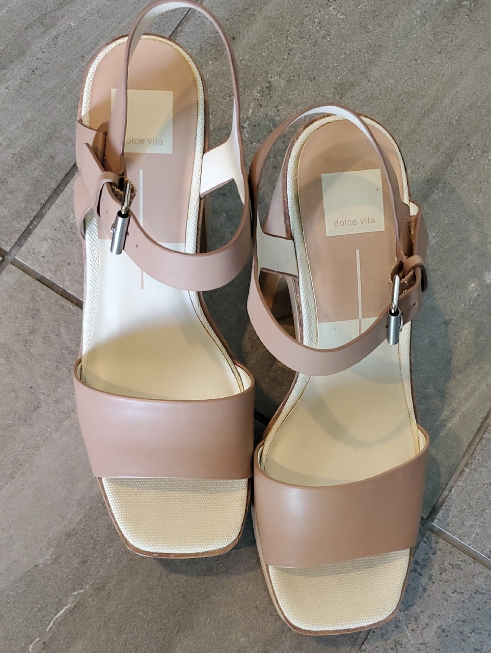 DOLCE VITA OPEN-TOE WEDGE (PLATFORM)  SANDAL - NWT